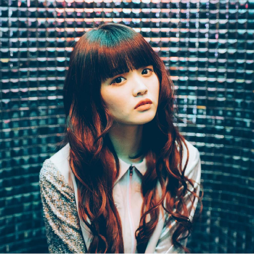 HALLO PIGGS (オンライン特典会参加券付き)「SHELLME」